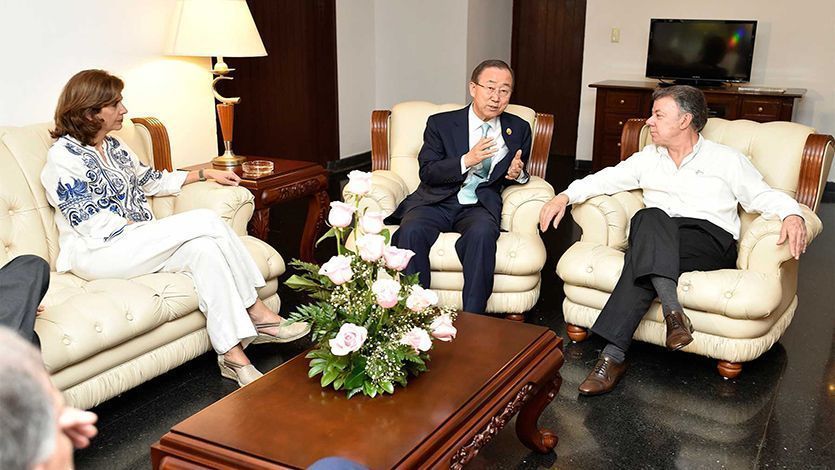 Acompañado por la Canciller María Ángela Holguín, el Presidente Santos sostuvo una reunión con el Secretario General de la ONU, Ban Ki-moon, en La Habana.